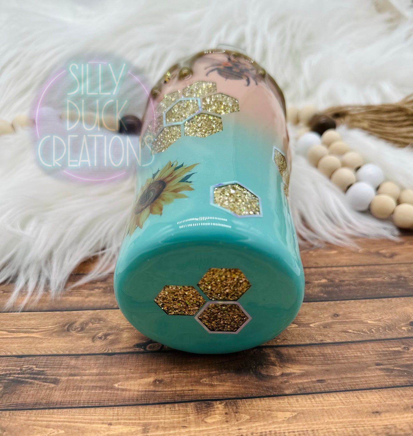 Ombré peekaboo bee tumbler